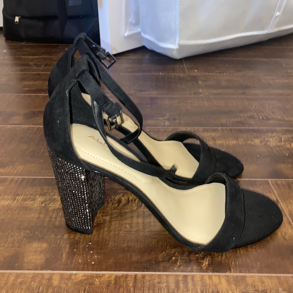 Black heeled sandals